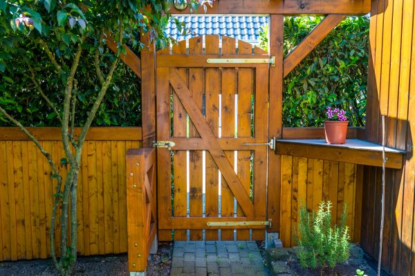 Wood Gate Repair in Kirkland