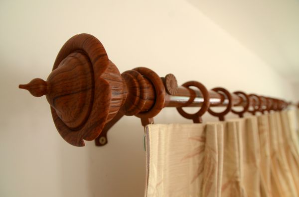 Curtain Rod Mounting in Kirkland