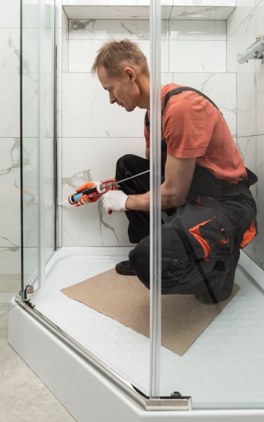Shower Caulking Replacement in Kirkland
